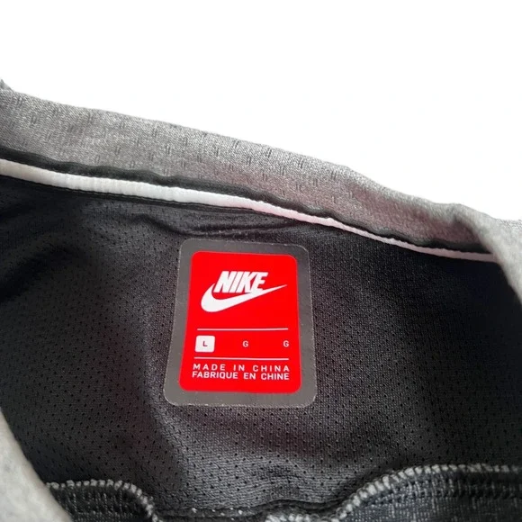 Nike Tech Zip Crew Carbon Heather Black Sweater Size L - Picture 4 of 4